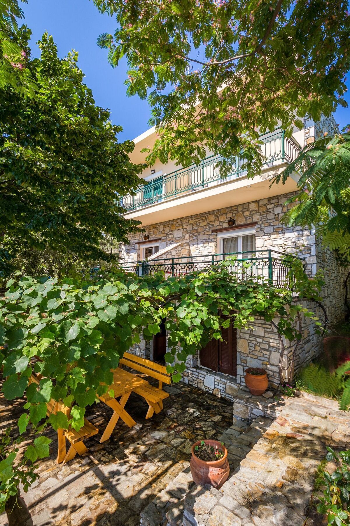 Petra Mare Apartment Thimonia Exterior photo