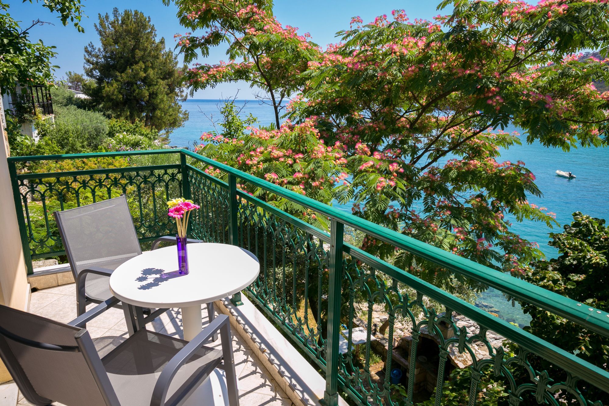 Petra Mare Apartment Thimonia Exterior photo