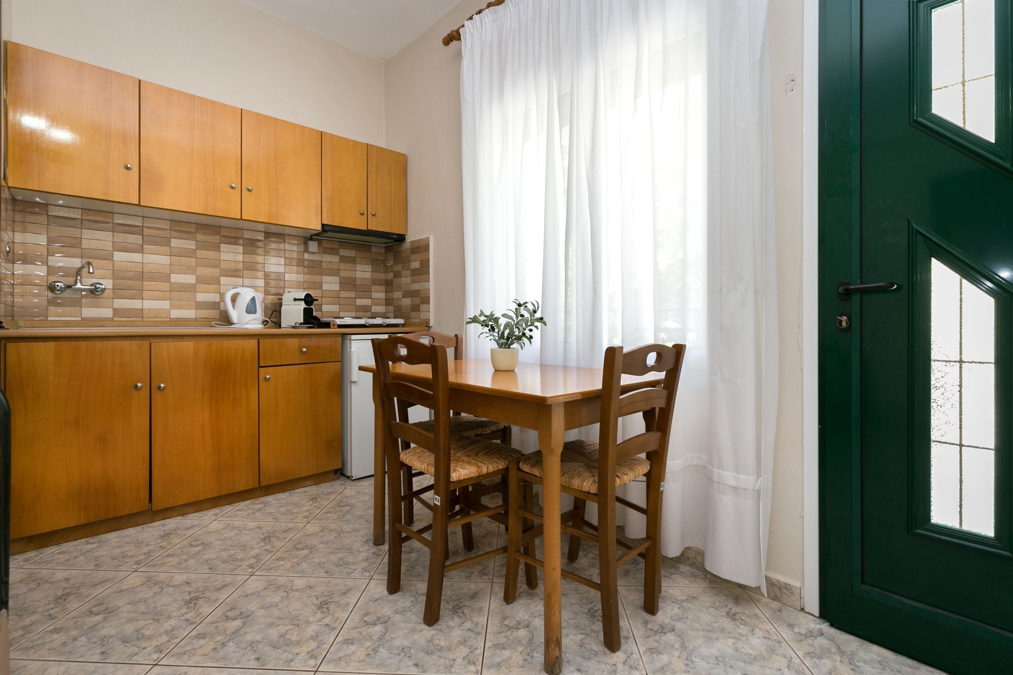 Petra Mare Apartment Thimonia Exterior photo