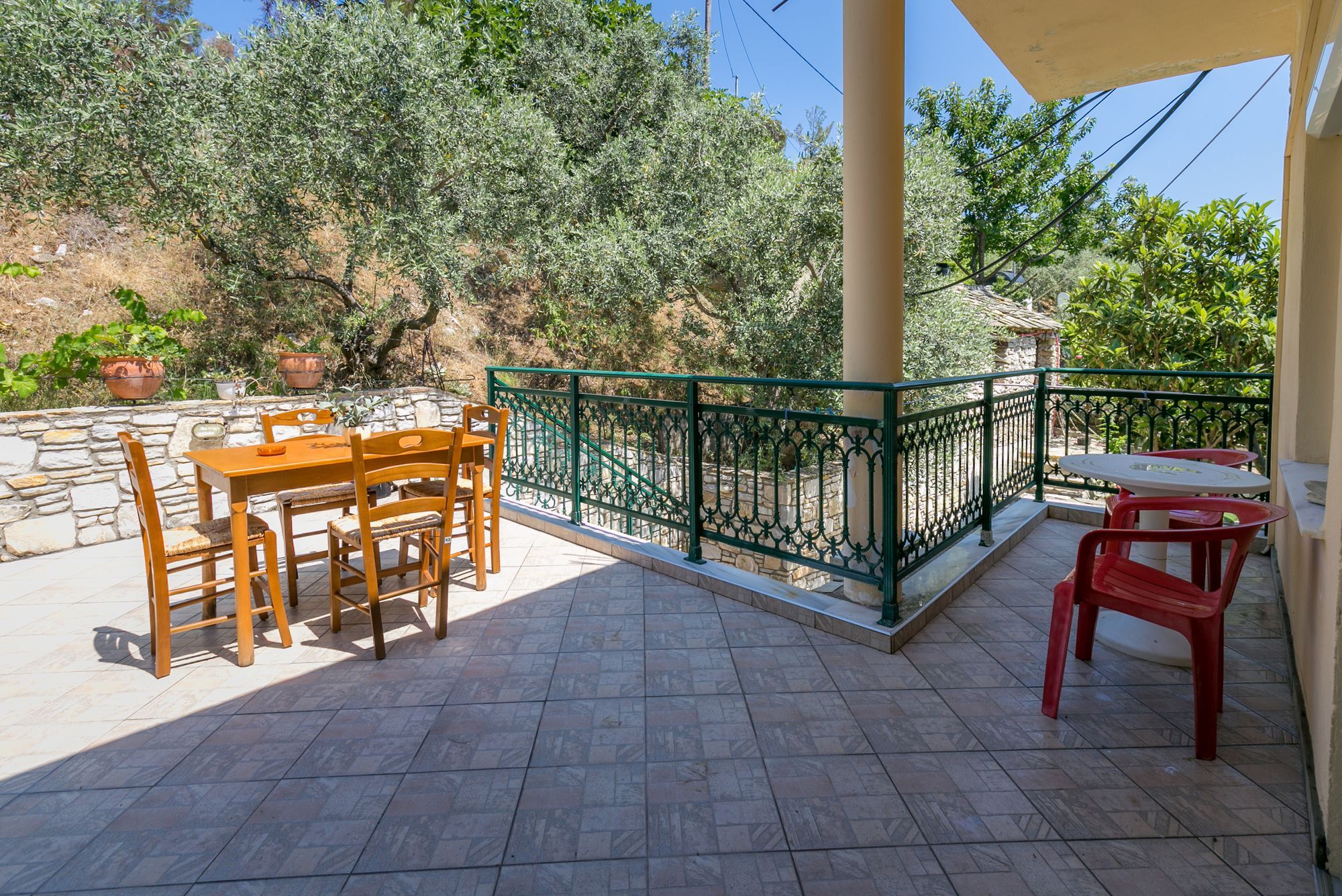 Petra Mare Apartment Thimonia Exterior photo
